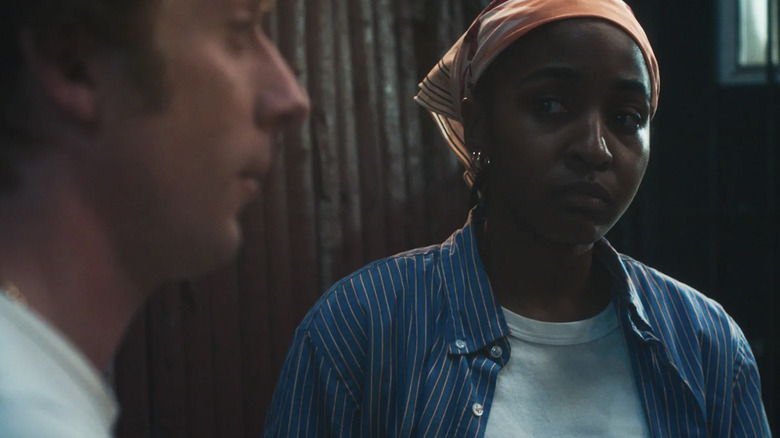 The Bear, Carmy and Sydney talking outside the restaurant
