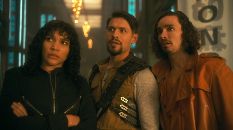 Emmy Raver Lampman, David Castaneda, Robert Sheehan, Umbrella Academy