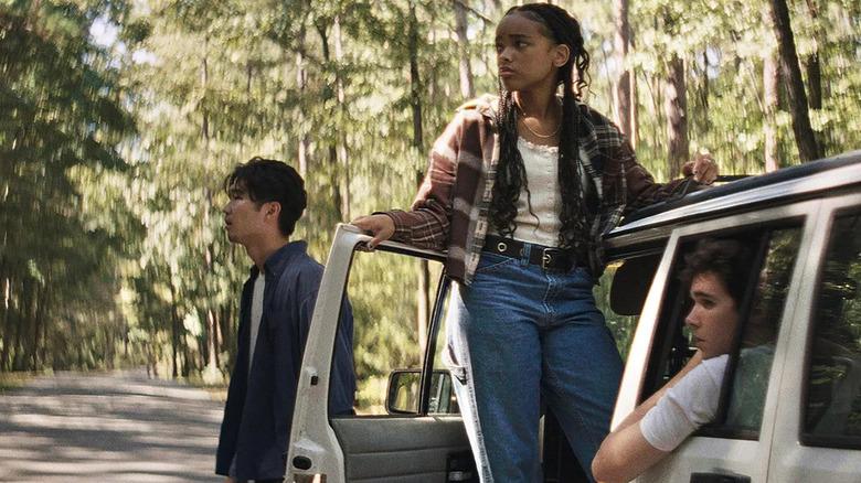 James, Day, and Fish looking into the woods in It Ends