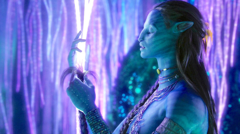 Neytiri connects with Eywa