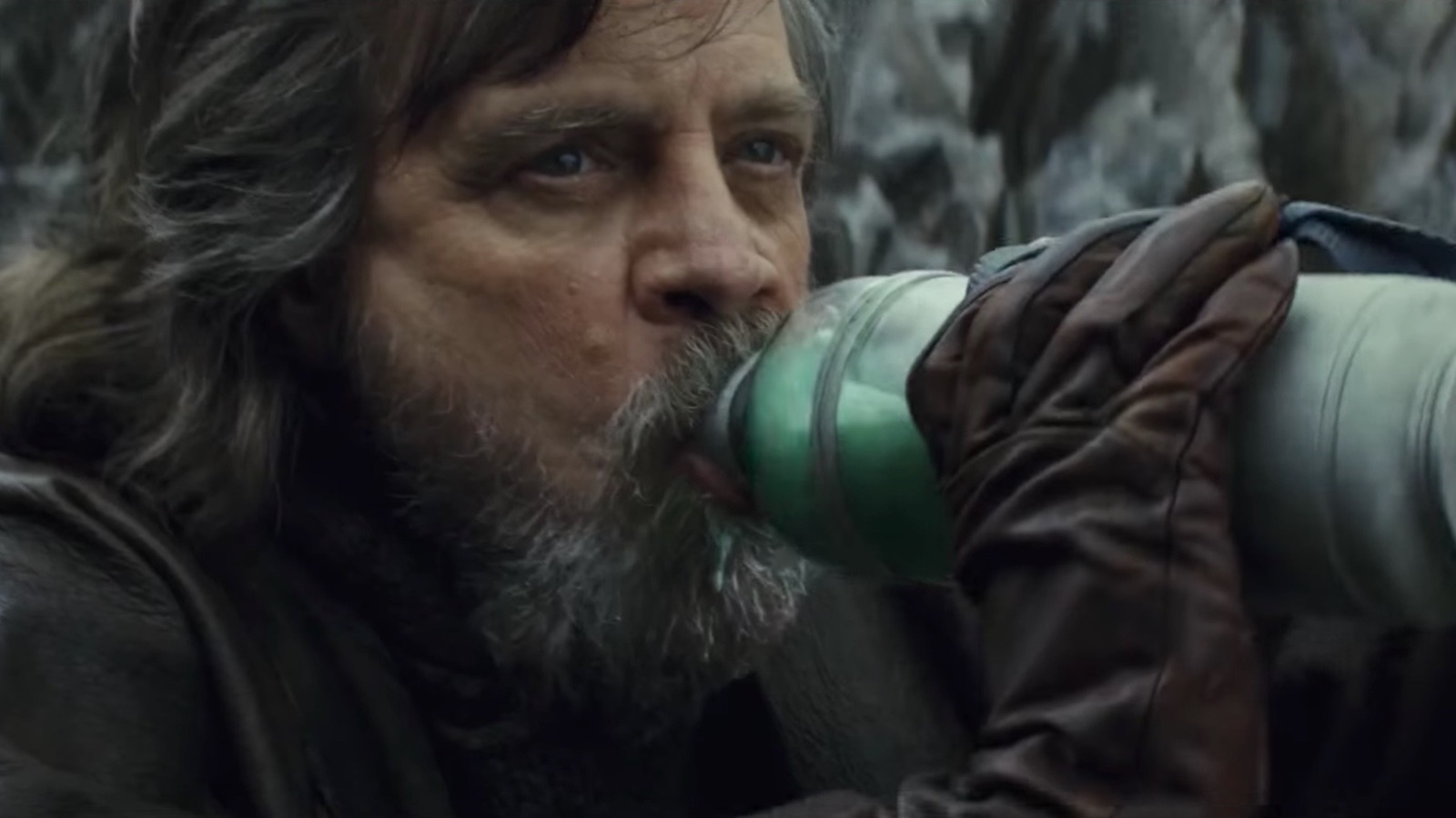 In “Star Wars: The Last Jedi,” Luke Skywalker Finally Becomes Cool