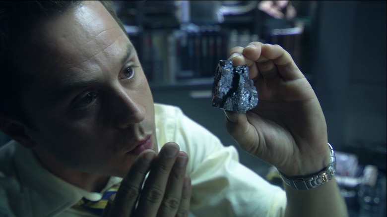 Giovanni Ribisi looks at Unobtanium Avatar