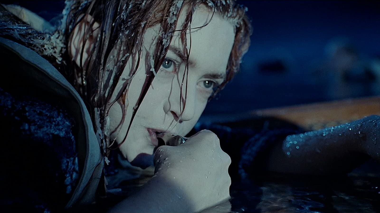 James Cameron Goes To Extreme Lengths To Prove That Jack Was Right Not To  Get On That Door In Titanic