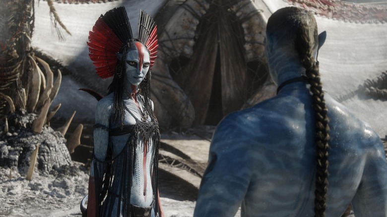 Varang talking to Quaritch outsider her yurt in Avatar: Fire and Ash