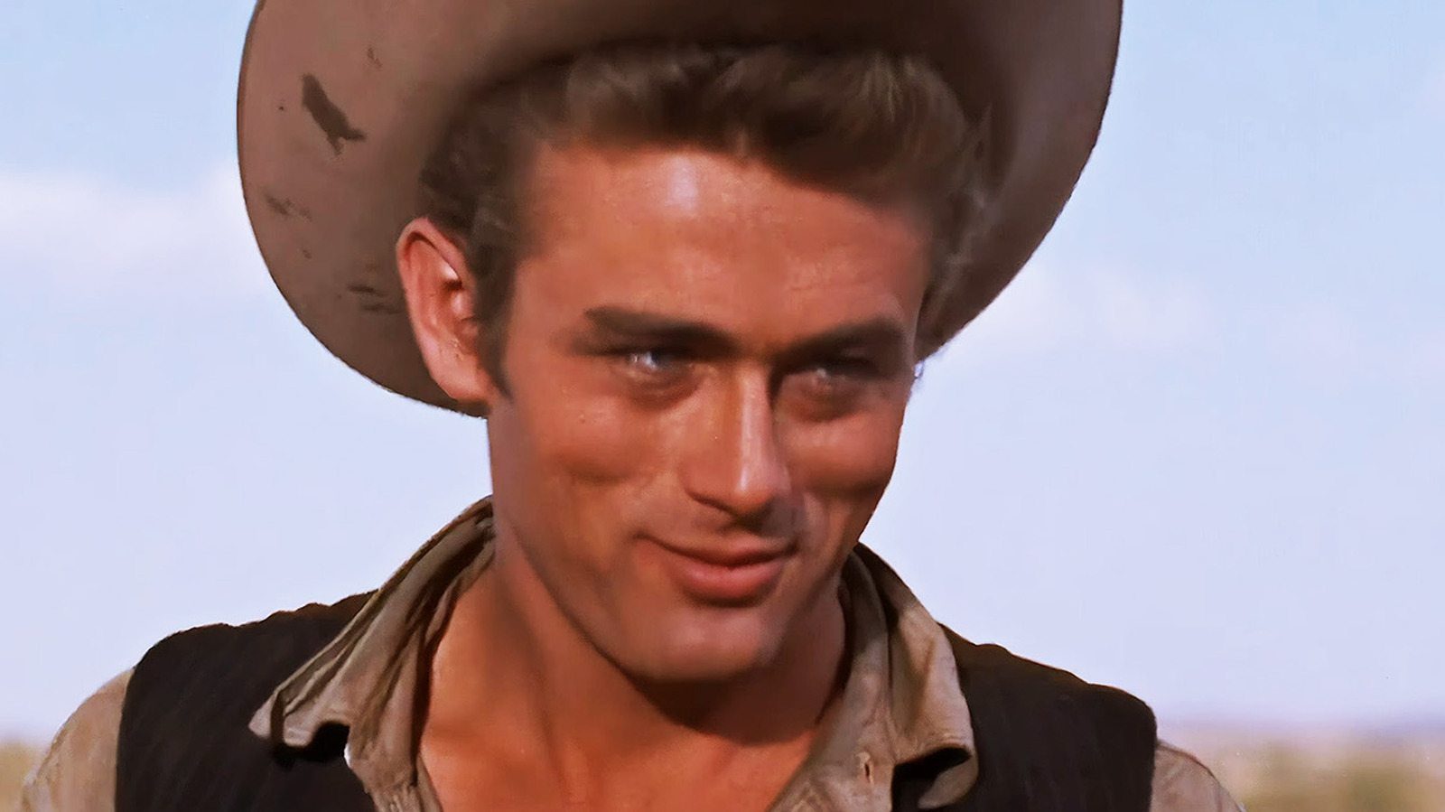 James Dean May Have Appeared In A Western Legend's '50s Comedy Before Stardom