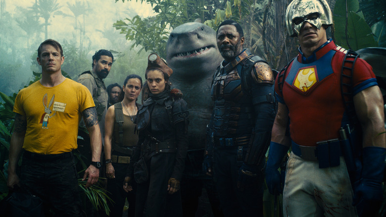 Joel Kinananon in the role of Ric Plague, Daniel Melchira in the role of Ratatcher 2, Sylvester Stallon in the role of King Shark, Idris Elbe in the role of bloodthirst and John Sina as a peacemaker look "Suicide squad '