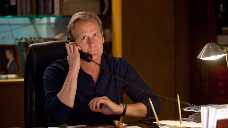 Jeff Daniels as Will McAvoy in The Newsroom