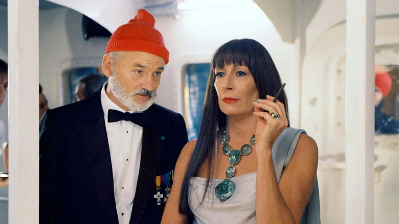 Bill Murray and Anjelica Huston in The Life Aquatic with Steve Zissou (2004)