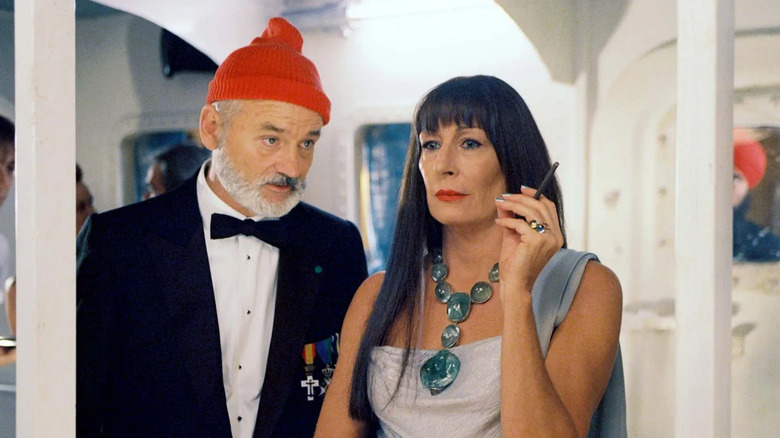 Bill Murray and Anjelica Huston in The Life Aquatic with Steve Zissou (2004)