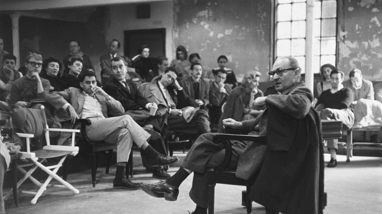 Lee Strasberg teaching an acting class
