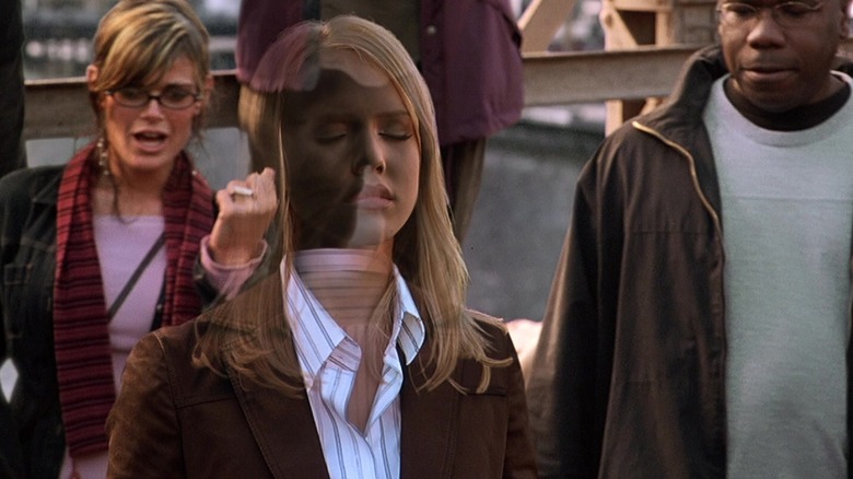 Sue Storm turning invisible in Fantastic Four