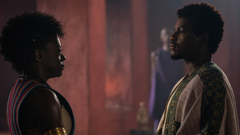 Viola Davis and John Boyega in The Woman King