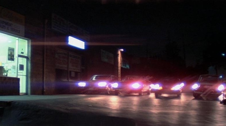 the fog car headlights turn on