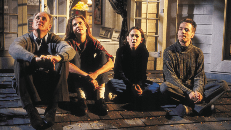 John Lithgow, Kristen Johnston, Joseph Gordon-Levitt and French Stewart in 3rd Rock from the Sun