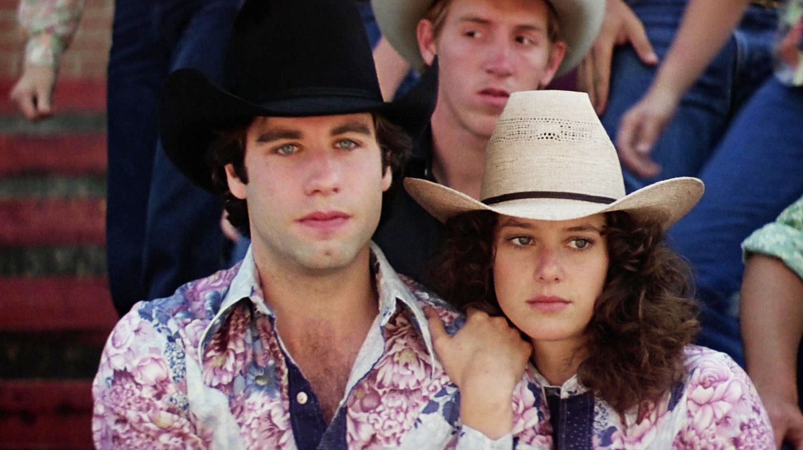 John Travolta’s vergeten hedendaagse western op Paramount+ is een juweeltje uit de jaren 80