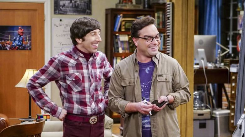 Howard and Leonard laughing in the living room on The Big Bang Theory