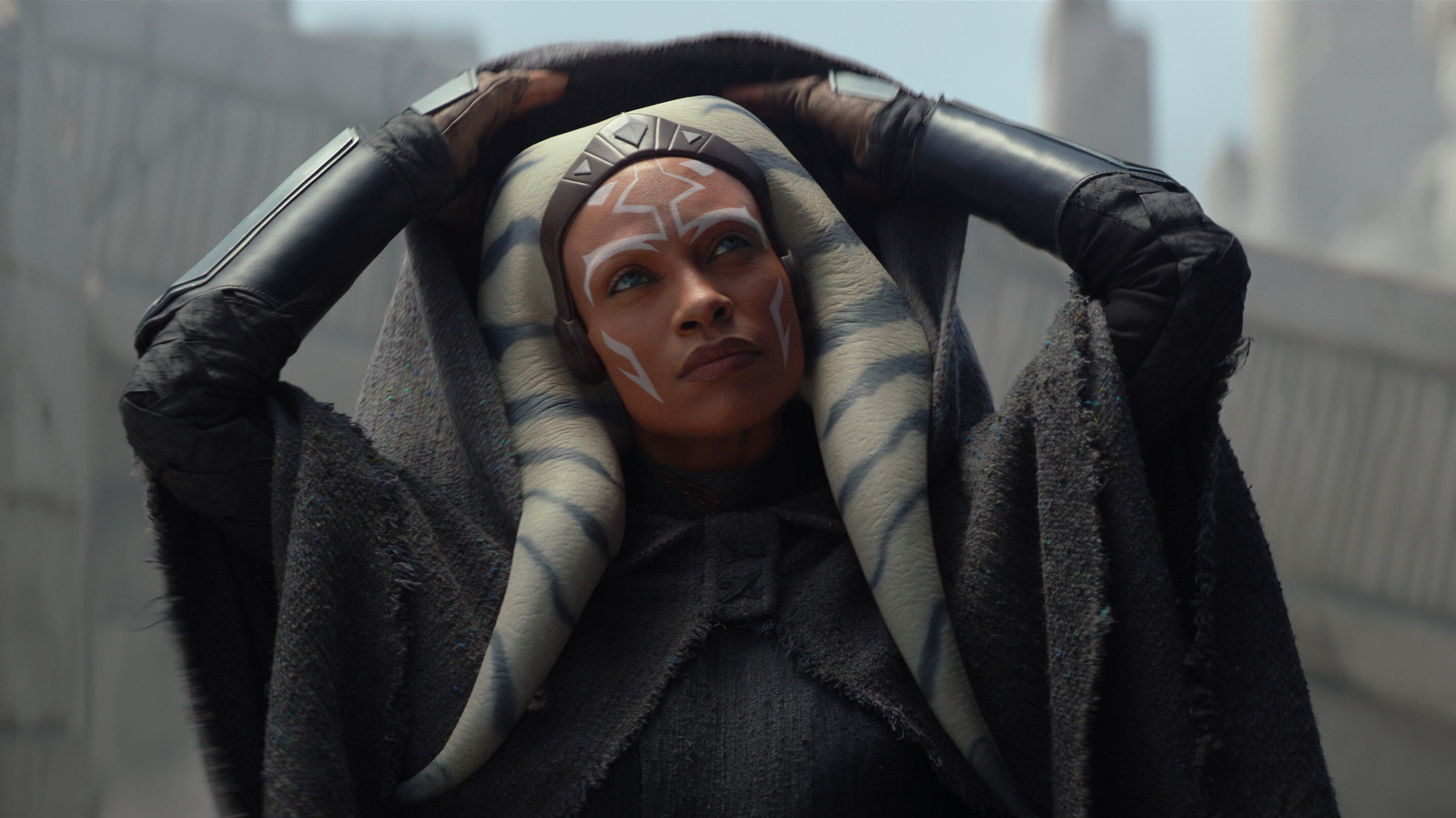 Joining Star Wars And Playing Ahsoka Required An Entire Lifestyle Shift For Rosario Dawson