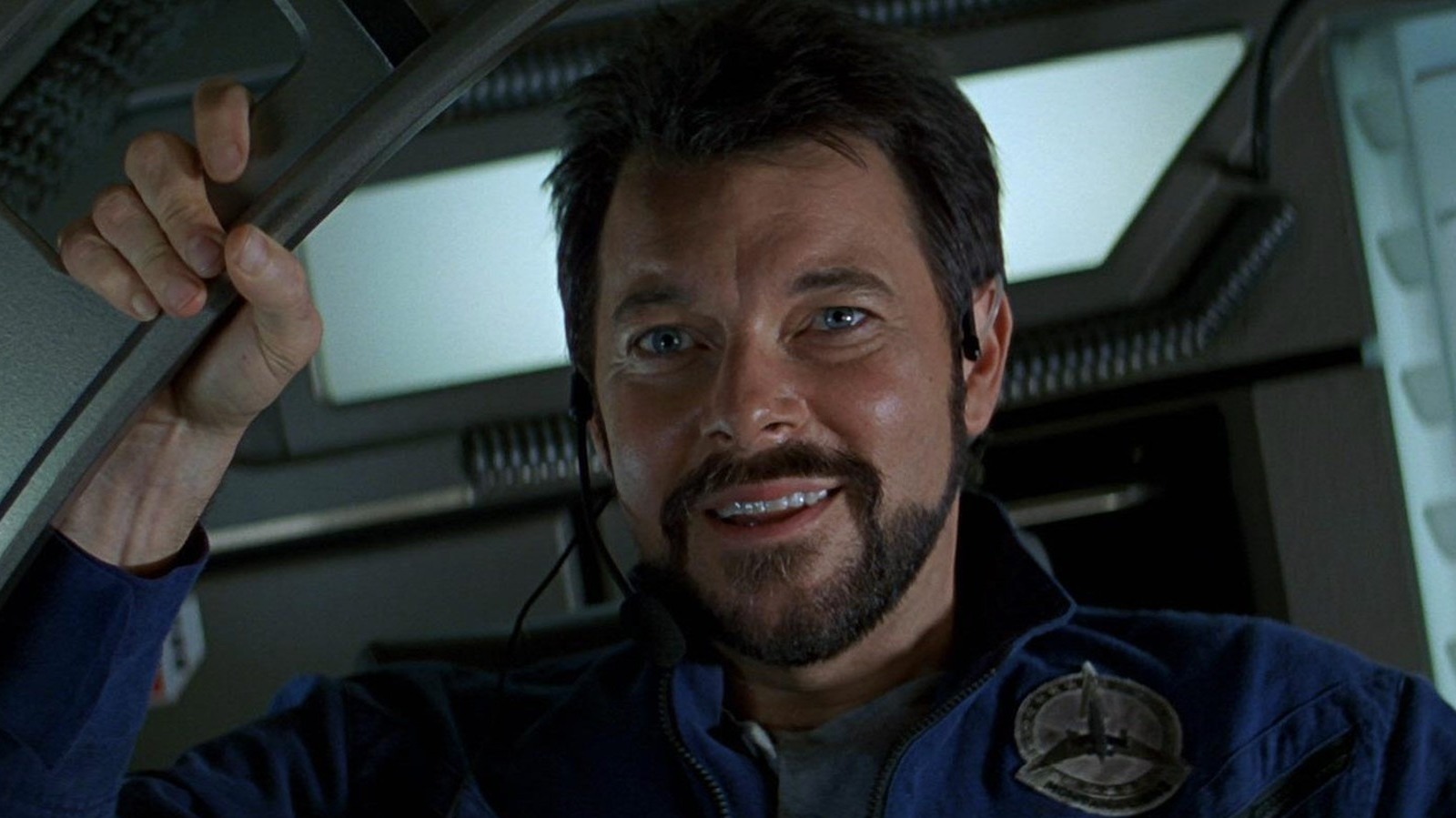 Jonathan Frakes Decided To Break A Big Rule On One Star Trek Episode