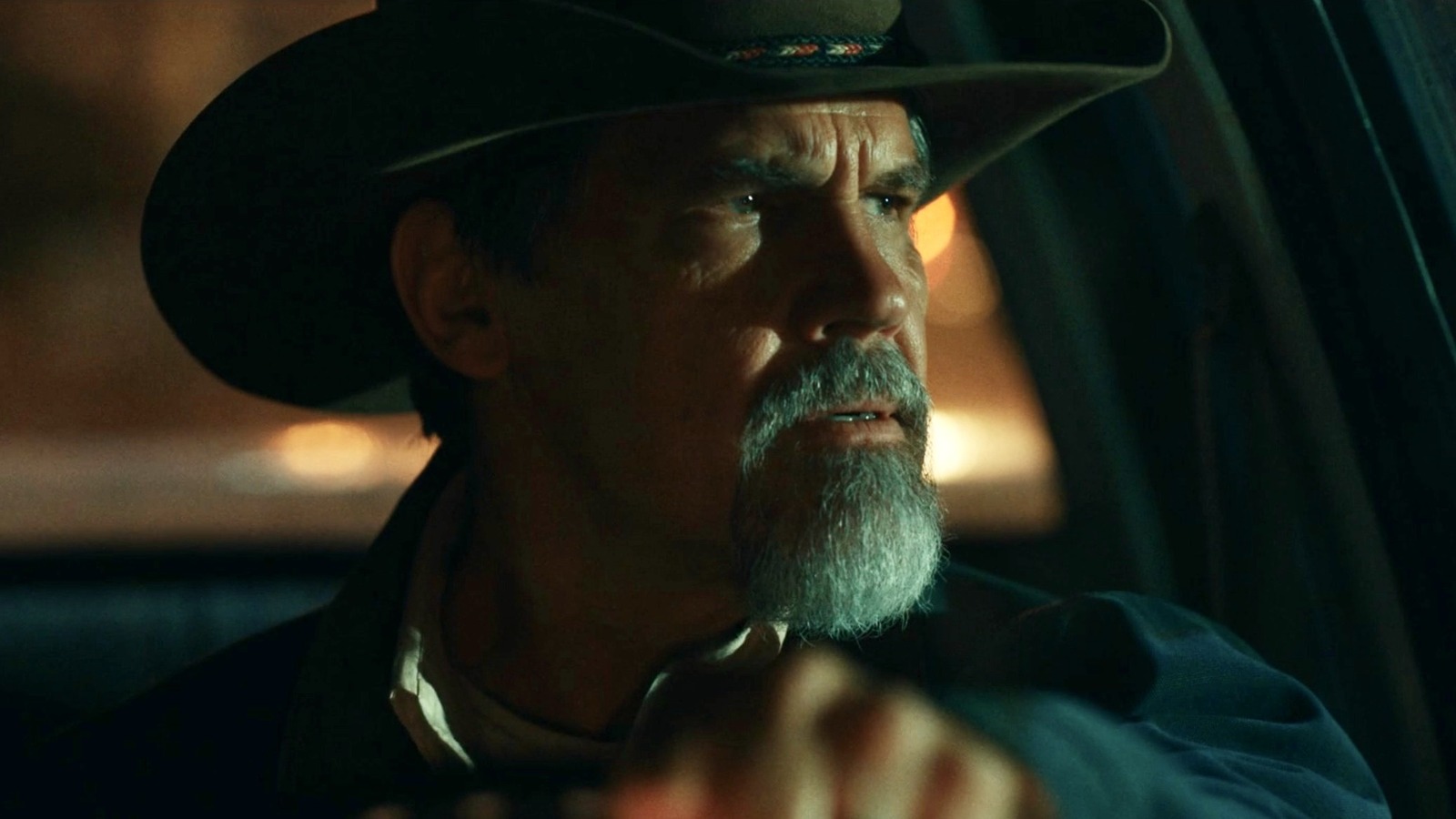 #Josh Brolin’s Outer Range Shootout Took Place Within 100 Feet Of His No Country For Old Men Shootout