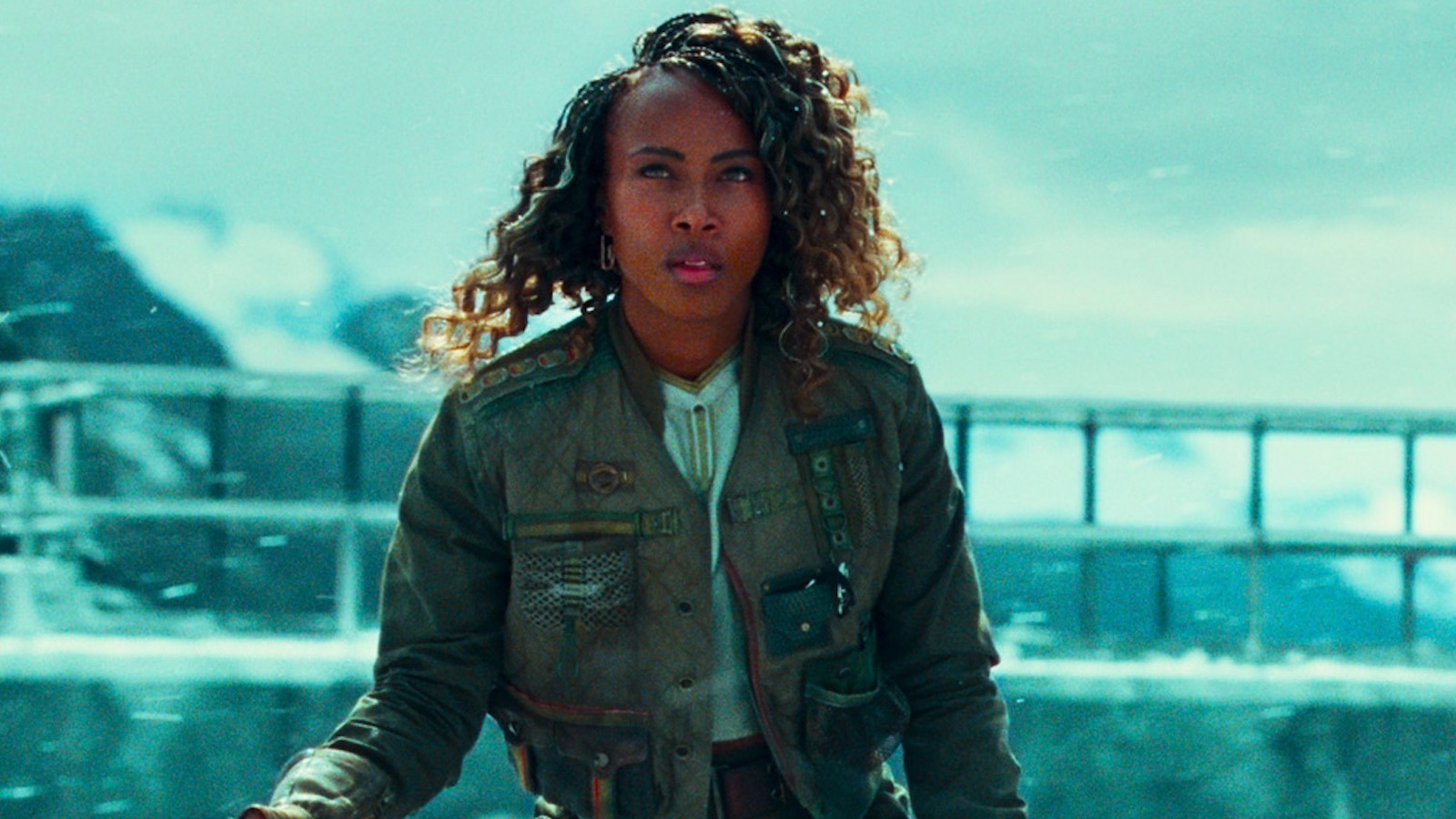 #Jurassic World Dominion’s DeWanda Wise On Channeling Harrison Ford And Those Intense Stunts [Interview]