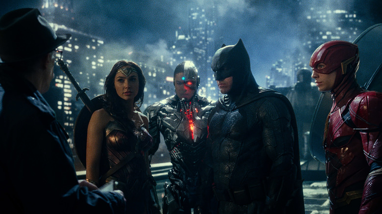 Justice League Commissioner Gordon scene