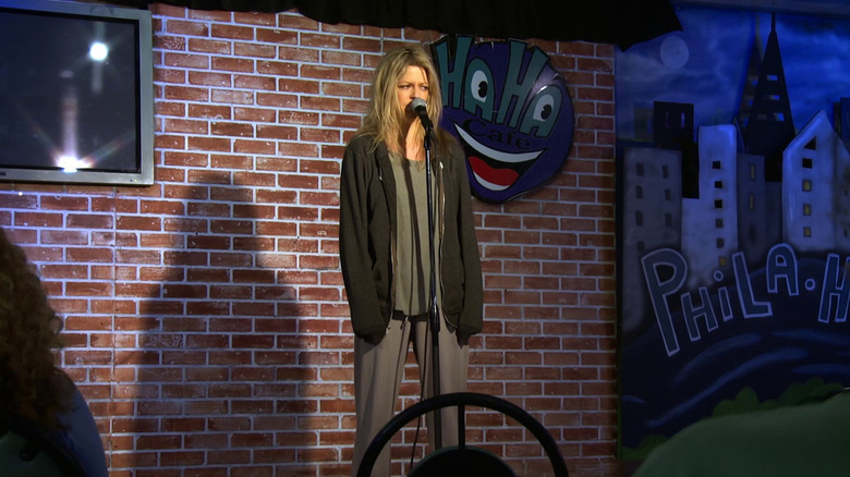 Kaitlin Olson in the role of Dee Do Comedy Comedy