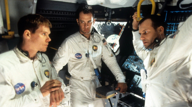 Kevin Bacon, Tom Hanks, Bill Paxton in Apollo 13 (1995)