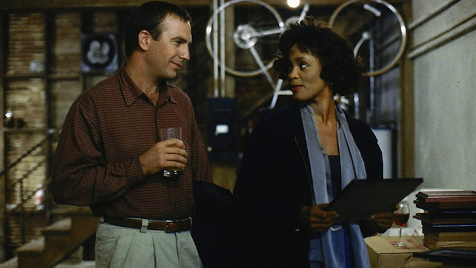 The Bodyguard And How Kevin Costner Saved Whitney Houston’s A Cappella