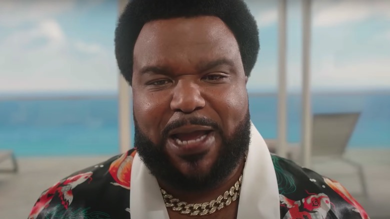 Craig Robinson in Killing It