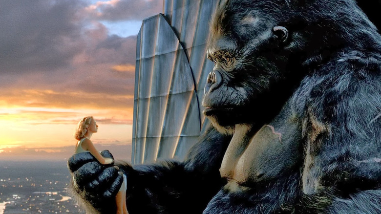 Kong holds Ann in his hand