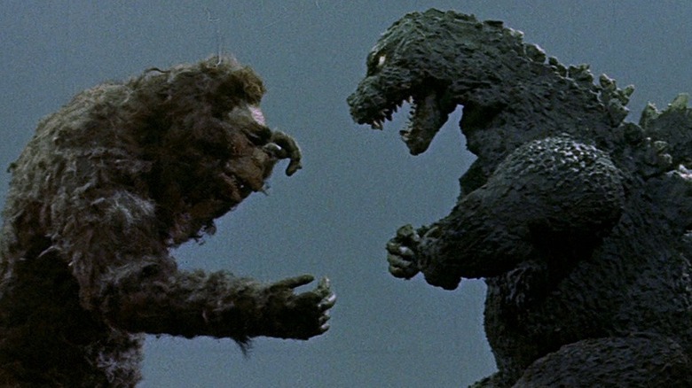 Kong fighting Godzilla