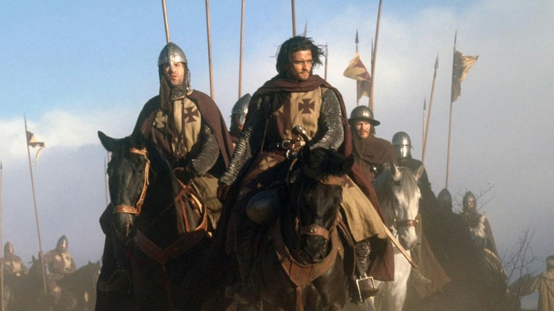 Orlando Bloom as Balian rides into battle in Kingdom of Heaven