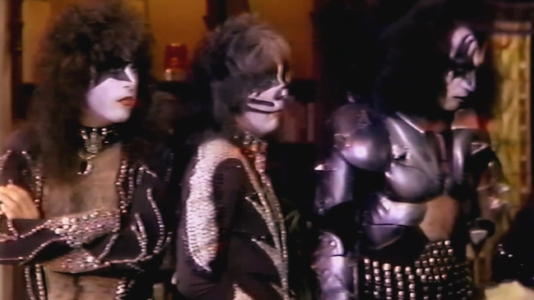 పాల్ లిండే హాలోవీన్ స్పెషల్‌లో కిస్