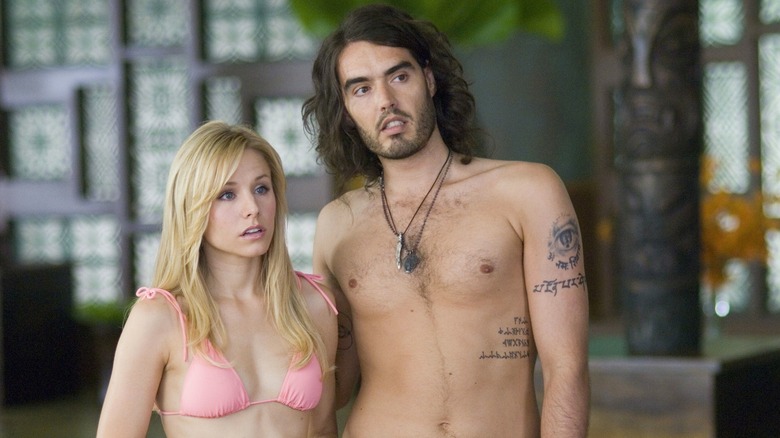 Kristen Bell and Russell Brand in Forgetting Sarah Marshall
