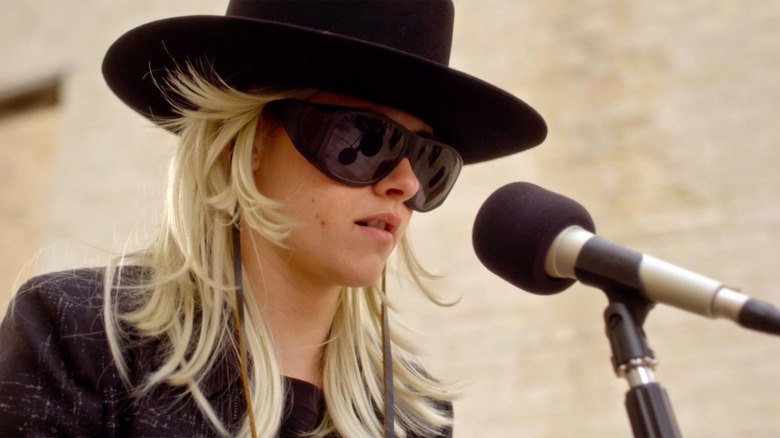 Kristen Stewart pretends to be JT LeRoy