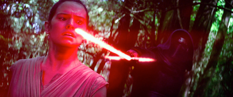 Star Wars: The Force Awakens - Kylo Ren Never Met Rey