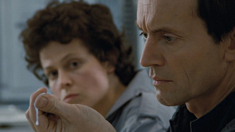 Aliens Bishop Finger Cut Ripley