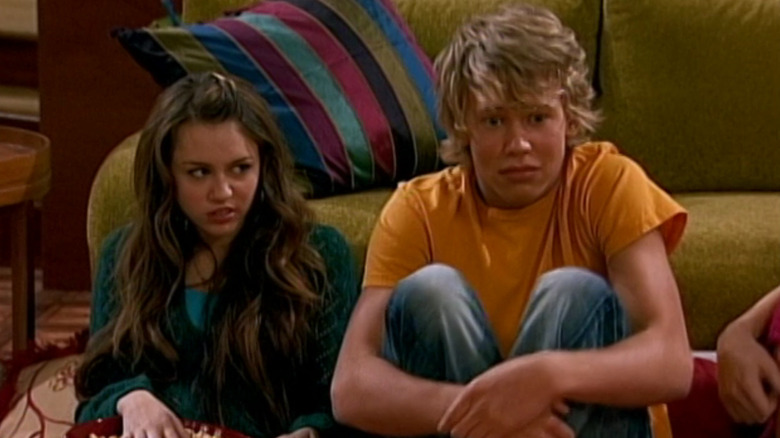 Hannah Montana, Miley and her date Derek