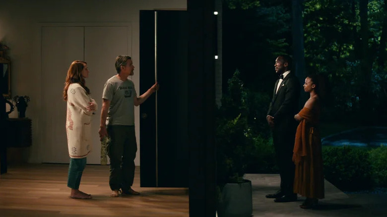 Leave the World Behind: Julia Roberts, Ethan Hawke, Mahershala Ali, Myha'la