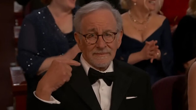 Steven Spielberg Oscars 2024 Pointing