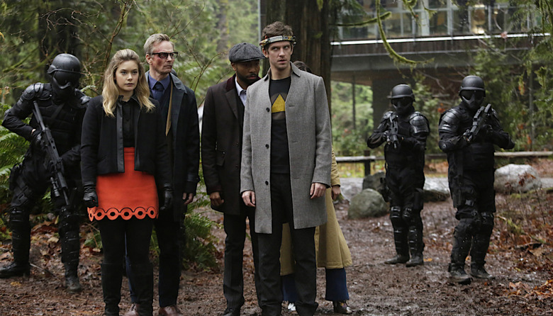 LEGION -- "Chapter 8" – Season 1, Episode 8 (Airs Wednesday, March 29, 10:00 pm/ep) -- Pictured: (l-r) Rachel Keller as Syd Barrett, Bill Irwin as Cary Loudermilk, Jeremie Harris as Ptonomy Wallace, Dan Stevens as David Haller. CR: Michelle Faye/FX