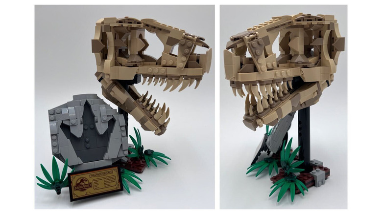 Jurassic Park T-Rex Skull Dinosaur Fossil LEGO Set