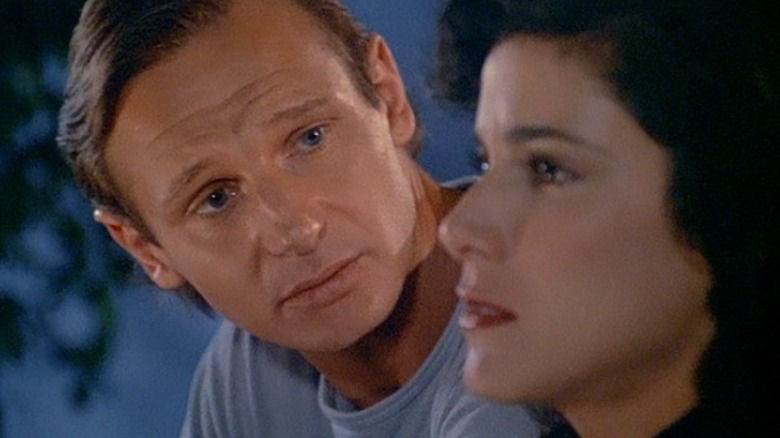 Sean trying to manipulate Gina in an episode of Miami Vice