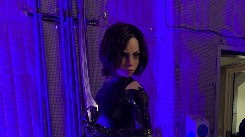Alita in berserker outfit with sword