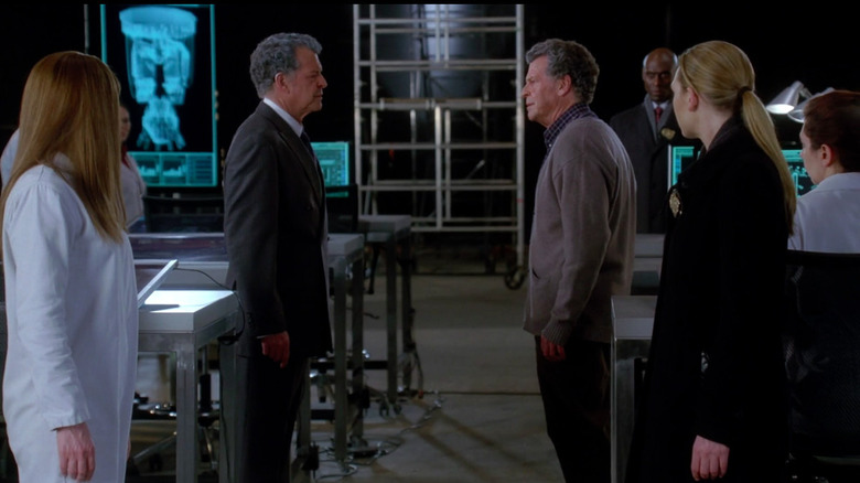 Fringe parallel Walter and Olivia