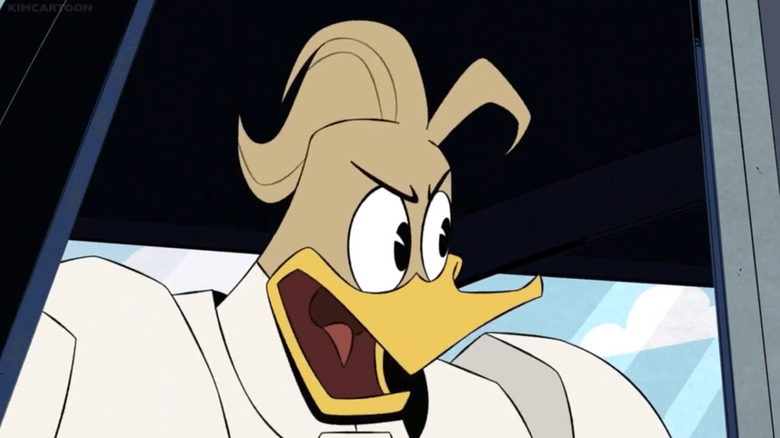 Gizmoduck, a.k.a. Fenton Crackshell-Cabrera, looking alarmed on DuckTales