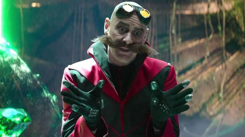 Jim Carrey as Dr. Robotnik gesturing with his hands in Sonic the Hedgehog 3