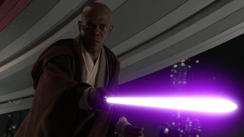 Mace Windu pointing his lightsaber