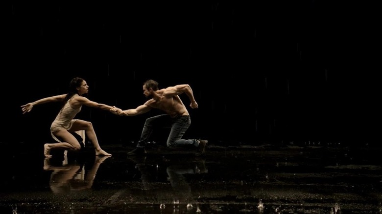 It's Always Sunny in Philadelphia, Mac's dance