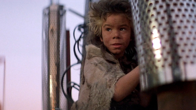 Mad Max: The Road Warrior's Feral Child Had To Be Tricked Into Acting ...